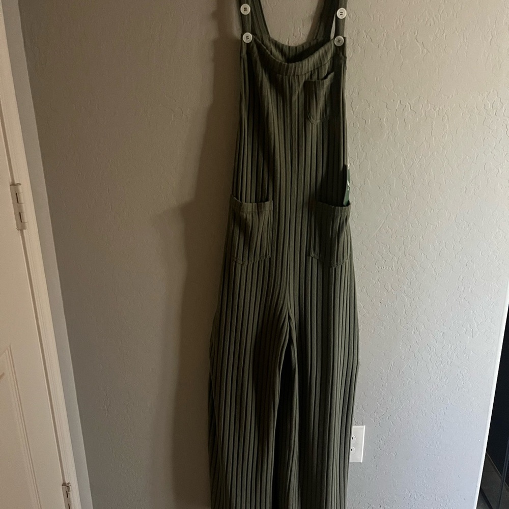 HALARA Olive Green Ribbed Wide-Leg Overalls - Picture 3 of 4